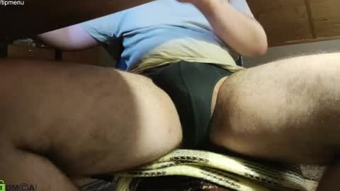 Snapshot of dondematteo chatting on December 9, 6:45 am TheCleaner online show from December 9, 6:45 am