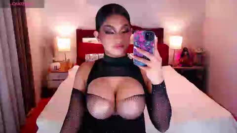 Snapshot of donia_maria chatting on December 22, 9:20 pm donia_maria online show from December 22, 9:20 pm