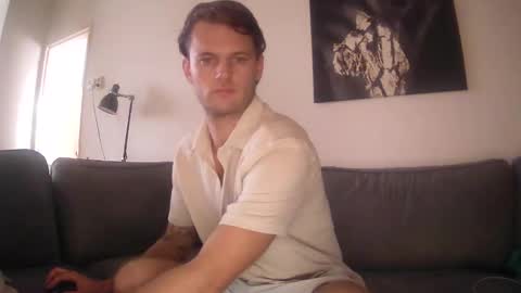 Papi online show from September 14, 2:27 pm