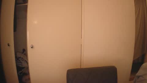 Papi online show from March 28, 6:51 pm