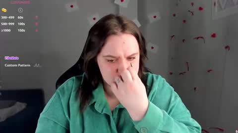 Snapshot of donnaa_june chatting on March 10, 11:15 am donnaa_june online show from March 10, 11:15 am