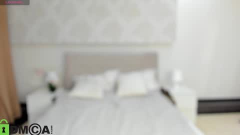 Donna On GMT2 Mon-Fri 3-9 AM online show from November 13, 12:09 am