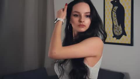 Victoria online show from March 27, 7:13 pm