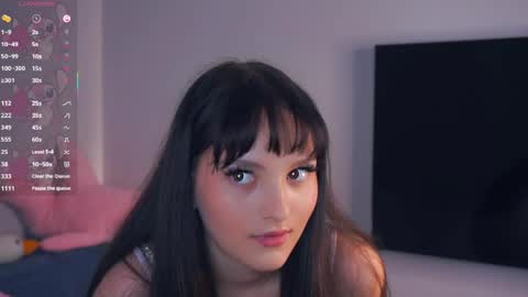 Victoria online show from May 17, 7:32 pm