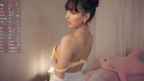 Snapshot of donnettamangham chatting on June 9, 9:48 pm Victoria online show from June 9, 9:48 pm
