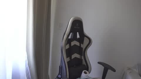 Donatella online show from September 30, 11:59 am