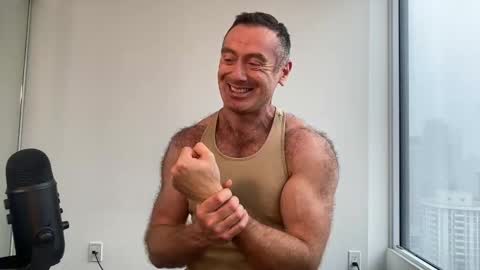 Snapshot of donnybasilisk chatting on September 25, 1:59 pm Donny online show from September 25, 1:59 pm