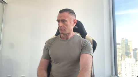 Snapshot of donnybasilisk chatting on October 10, 1:10 pm Donny online show from October 10, 1:10 pm