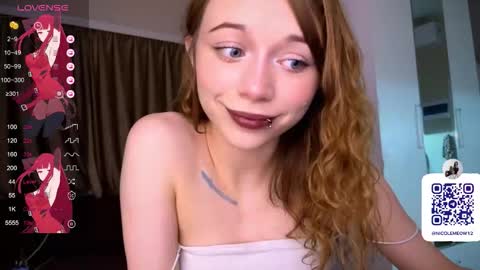 Nicole online show from December 2, 4:24 pm