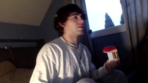 Snapshot of donutking42069 chatting on January 7, 9:28 pm donutking42069 online show from January 7, 9:28 pm