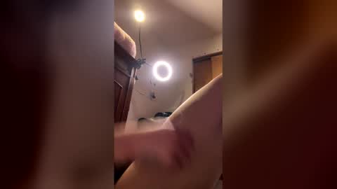 Snapshot of doodlez224472 chatting on March 4, 9:43 pm doodlez224472 online show from March 4, 9:43 pm