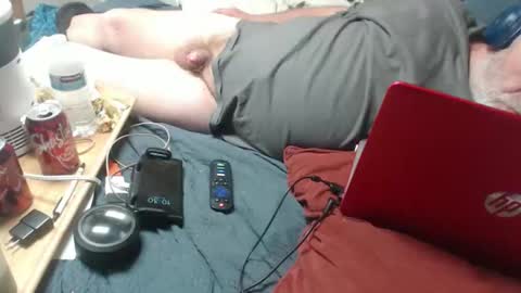 Snapshot of doouugcumming chatting on April 7, 5:30 am cummingdoouug online show from April 7, 5:30 am