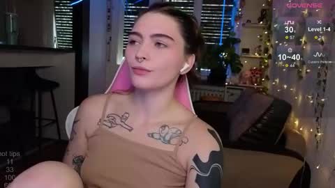 Alice online show from November 8, 7:41 am