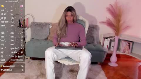 Nicolle online show from January 25, 6:24 pm