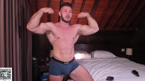 Snapshot of dorian_mcdon chatting on July 18, 9:57 am online show from July 18, 9:57 am