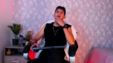 dorian_mystery online show from December 5, 10:23 am