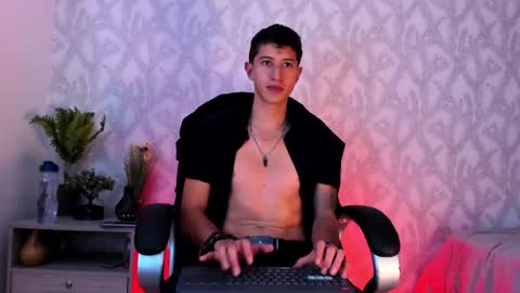 dorian_mystery online show from December 9, 2:34 am