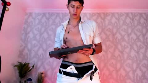 dorian_mystery online show from December 14, 11:07 am