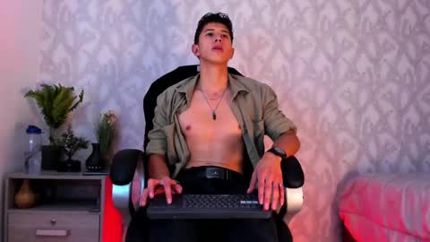 dorian_mystery online show from December 17, 4:34 am