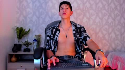 dorian_mystery online show from January 20, 3:26 am