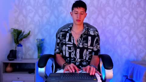 dorian_mystery online show from January 25, 8:42 am