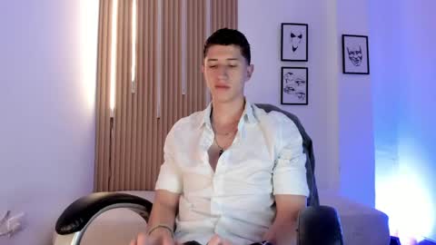 dorian_mystery online show from May 8, 8:14 pm