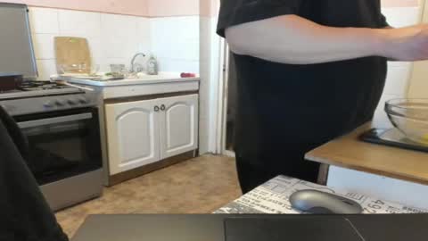 menu  below online show from May 9, 12:54 pm