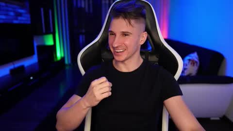 Dorian Reyes online show from September 29, 10:47 pm