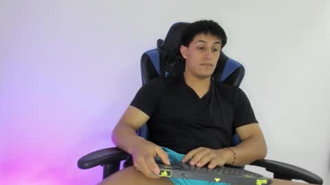 dorman_boy online show from December 16, 3:11 am