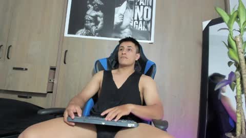 dorman_boy online show from May 15, 3:02 am