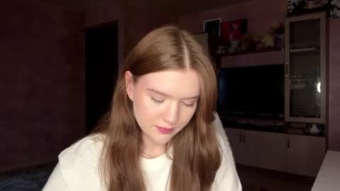 Snapshot of dorotameow chatting on April 7, 1:11 pm Dorota online show from April 7, 1:11 pm