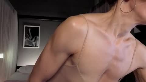 Snapshot of dorothy_meyer chatting on October 18, 3:42 am Dorothy Next stream on Monday at 3am-9am online show from October 18, 3:42 am