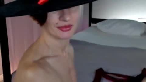 Snapshot of dorothy_meyer chatting on October 22, 5:30 am Dorothy Next stream on Monday at 3am-9am online show from October 22, 5:30 am