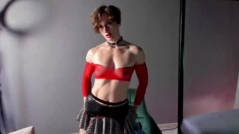 Snapshot of dorothy_meyer chatting on February 4, 1:22 am Dorothy Next stream on Monday at 3am-9am online show from February 4, 1:22 am