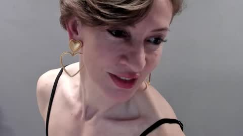 Dorothy Next stream on Monday at 3am-9am online show from May 4, 10:33 am