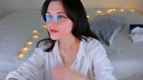 Your Dorotty online show from December 18, 1:22 am