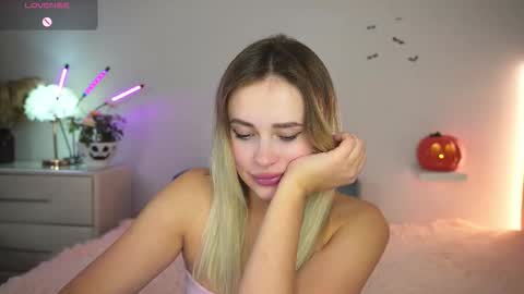 Amy online show from October 26, 1:39 pm