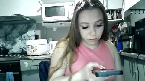 Snapshot of dorrie_ann chatting on February 2, 7:01 pm Dorrie Ann online show from February 2, 7:01 pm