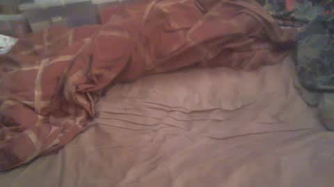 Snapshot of dorsetbiker714 chatting on December 4, 11:08 am Hello welcome to Slutsville I am the Naked Chef really but you may call me Peter online show from December 4, 11:08 am