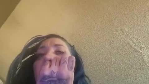 dosedgirl online show from December 13, 7:36 am