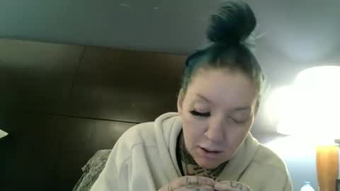 dosedgirl online show from December 23, 2:02 am