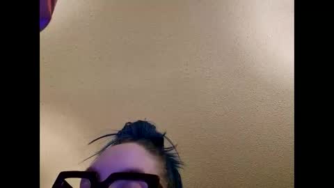 dosedgirl online show from December 24, 3:27 am