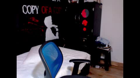 will online show from December 5, 5:50 pm