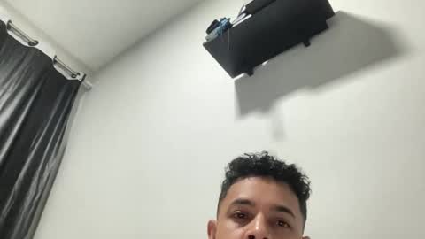 Snapshot of dotadinha chatting on February 17, 5:26 am dotadinha online show from February 17, 5:26 am