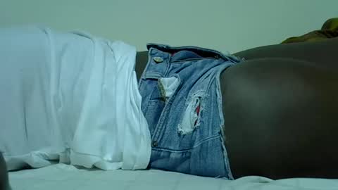 bellie online show from May 5, 6:43 am