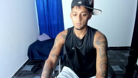 Snapshot of double_master chatting on June 29, 9:59 pm double_master online show from June 29, 9:59 pm