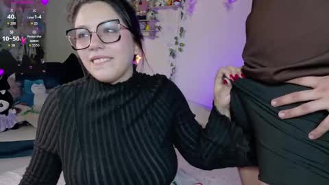 Snapshot of doubledelight_ chatting on May 21, 5:47 am Chelsea Dante online show from May 21, 5:47 am