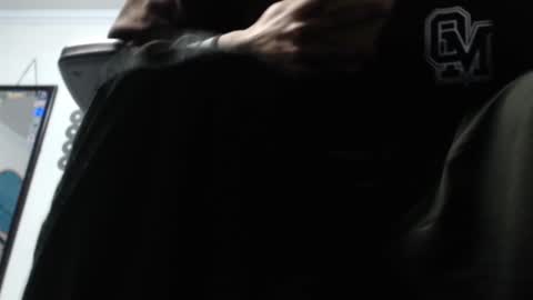 Snapshot of douglas_drake chatting on January 7, 6:48 am douglas_drake online show from January 7, 6:48 am