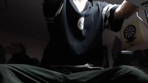 Snapshot of douglas_drake chatting on January 20, 6:21 am douglas_drake online show from January 20, 6:21 am