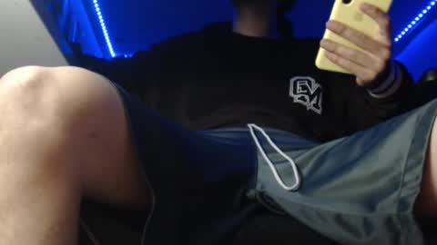 Snapshot of douglas_drake chatting on February 18, 7:54 am douglas_drake online show from February 18, 7:54 am